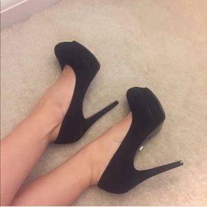 Pour la Victoire pumps